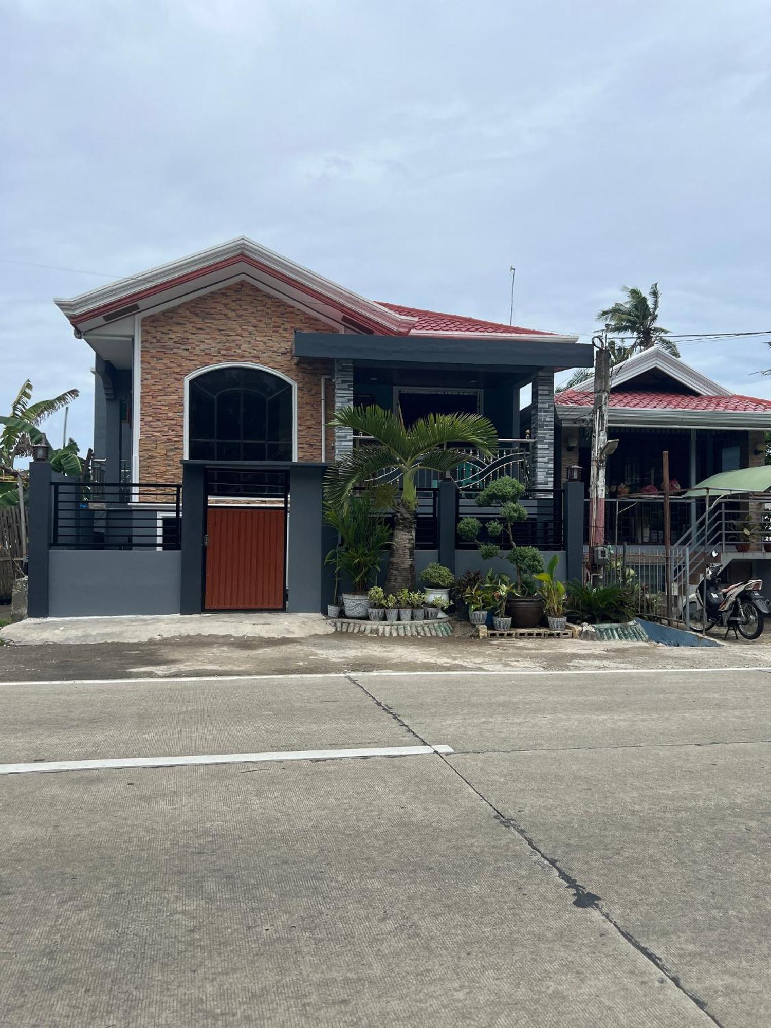 Luxury Vacation House Oceanfront In Lila, Bohol Hotel Exterior foto